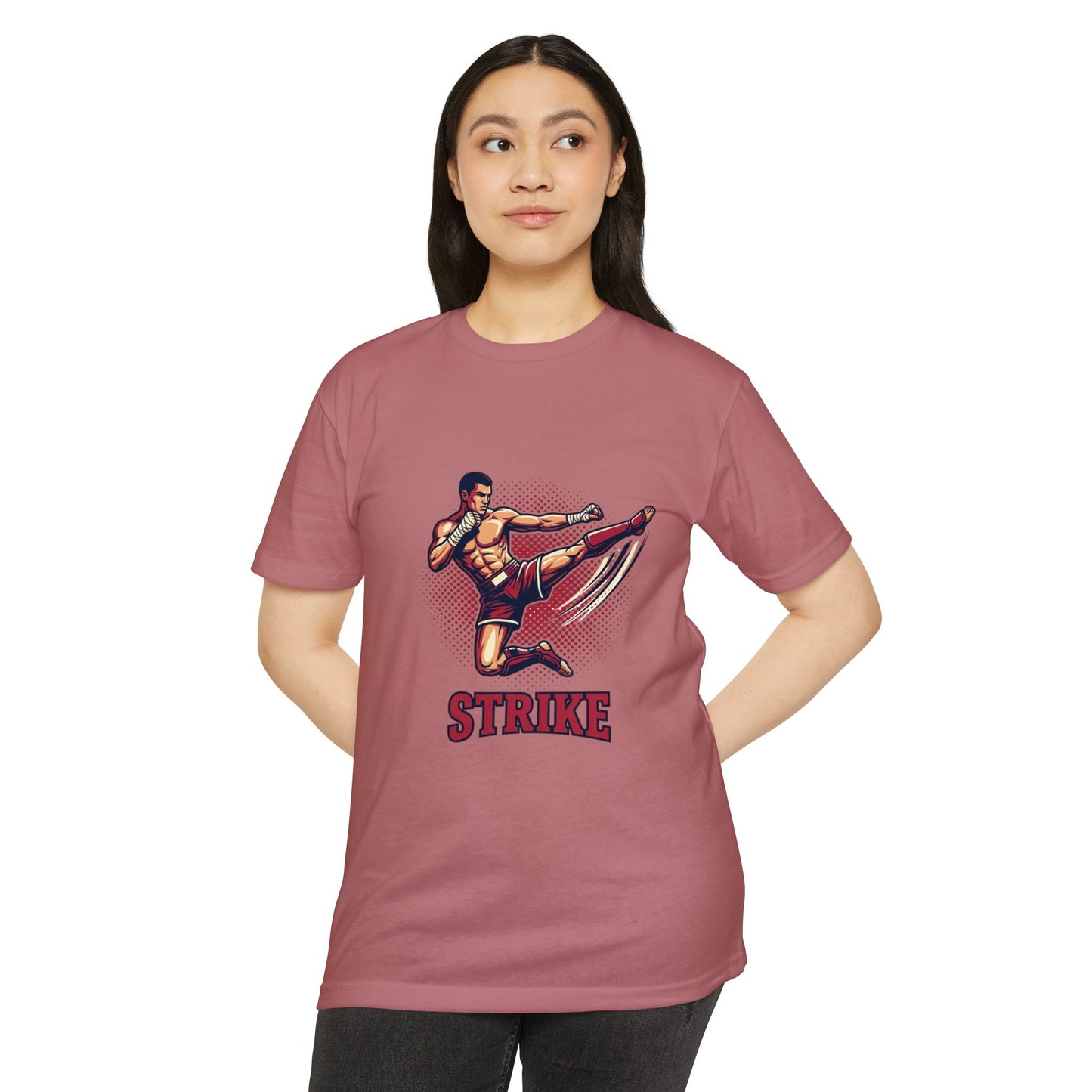 Camiseta de Chute de Artes Marciais — Camiseta Gráfica Retrô 'STRIKE' de Lutador