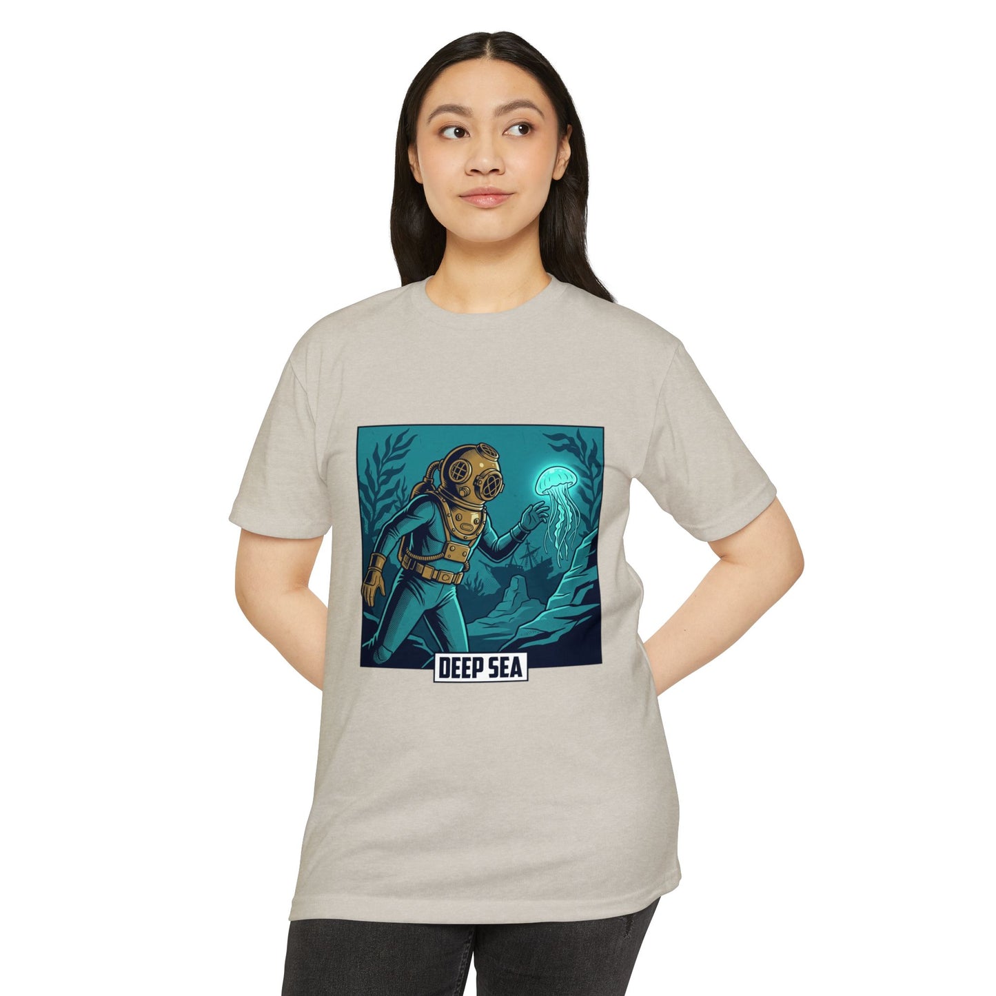 Deep Sea Diver Vintage Helmet Scuba T-Shirt