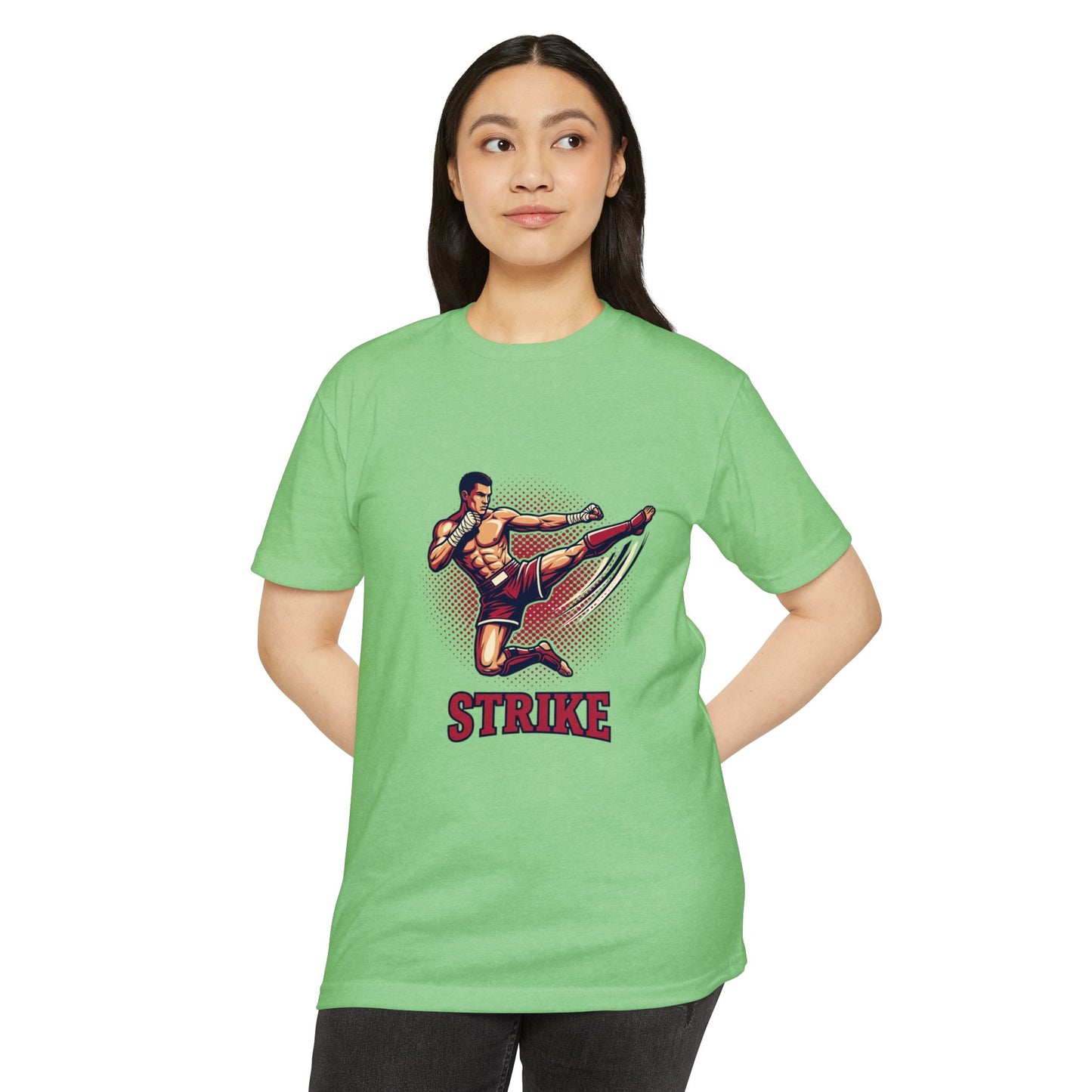 Camiseta de Chute de Artes Marciais — Camiseta Gráfica Retrô 'STRIKE' de Lutador