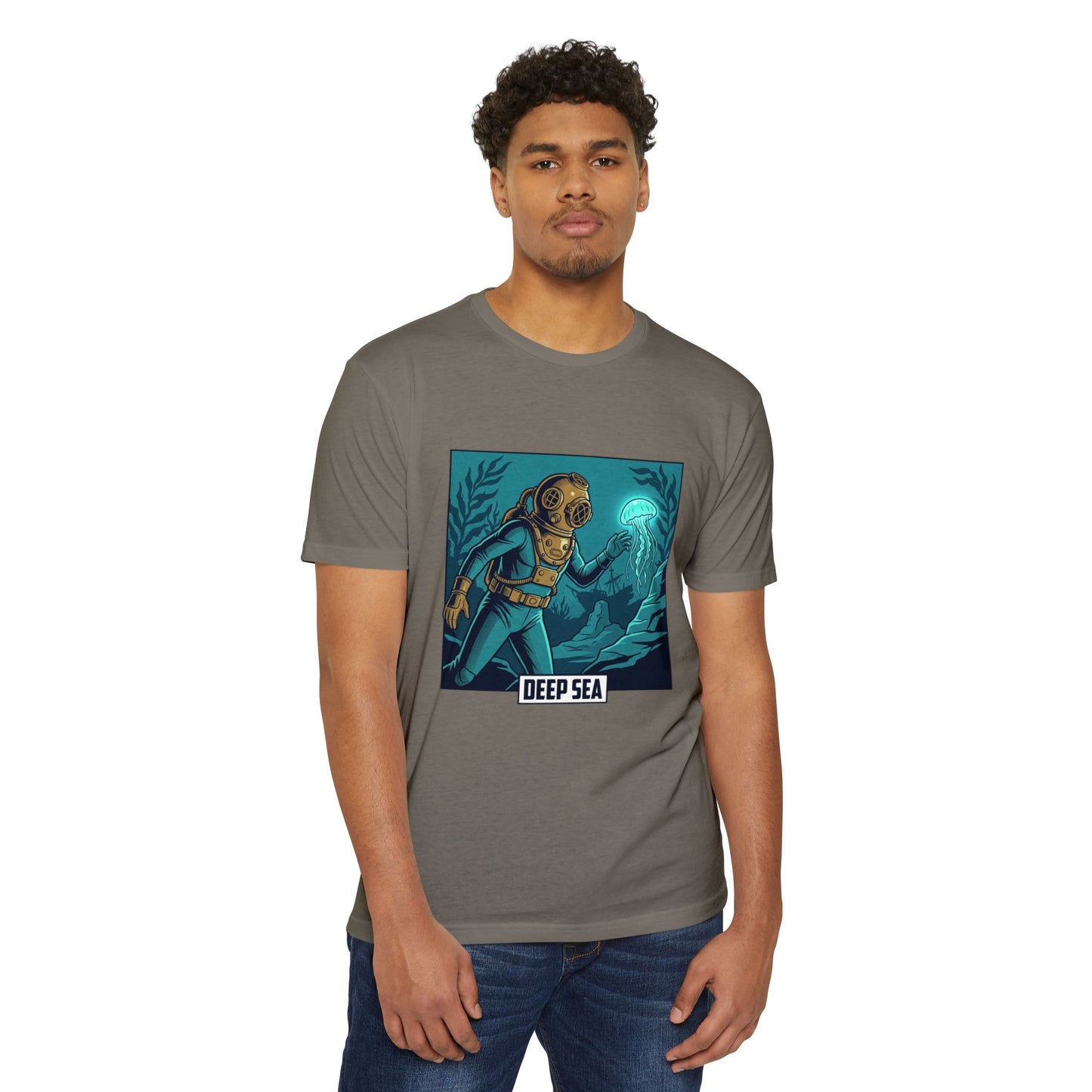 Deep Sea Diver Vintage Helmet Scuba T-Shirt