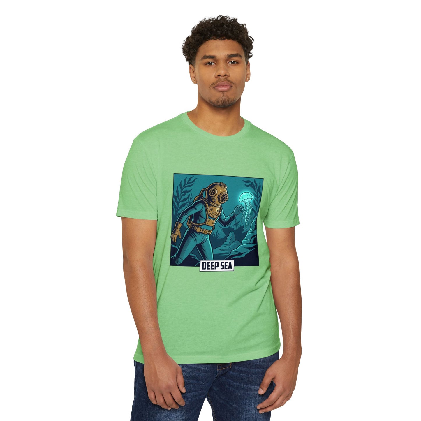 Deep Sea Diver Vintage Helmet Scuba T-Shirt