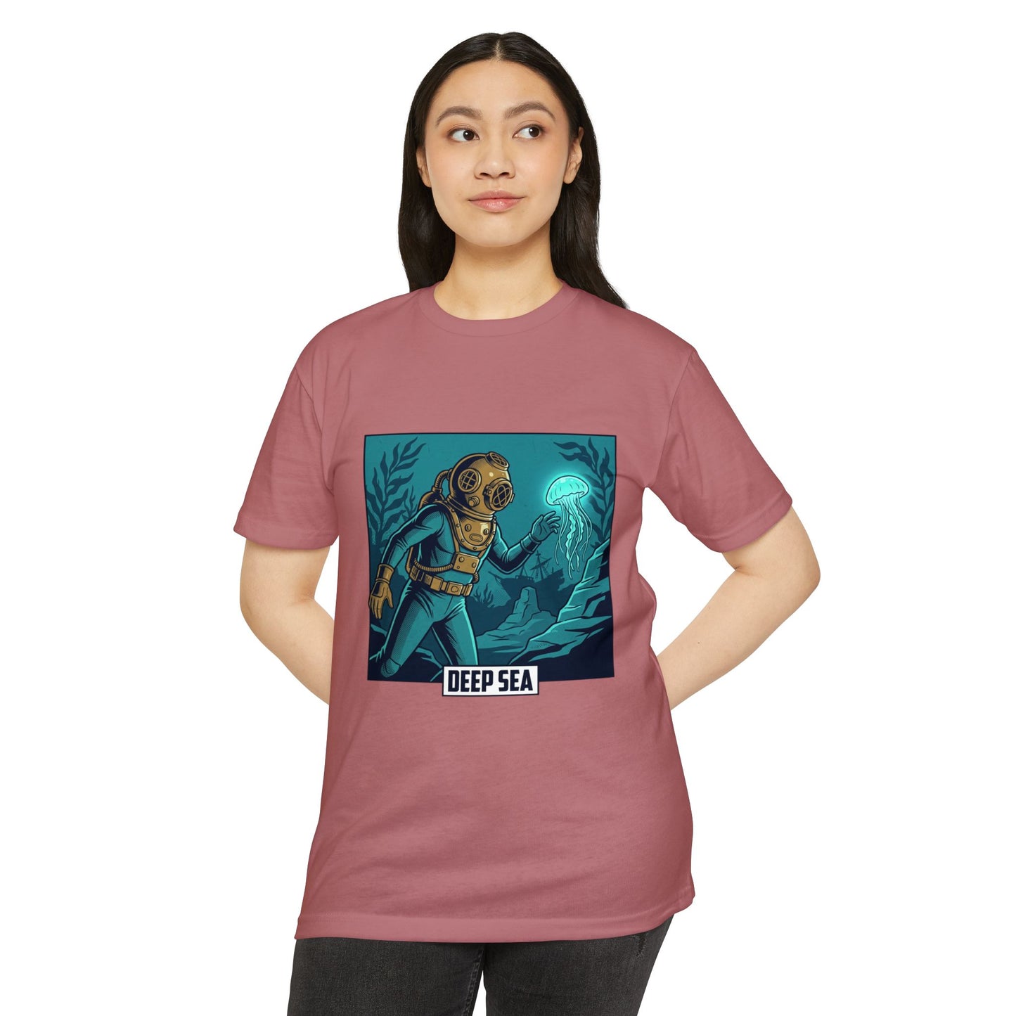 Deep Sea Diver Vintage Helmet Scuba T-Shirt
