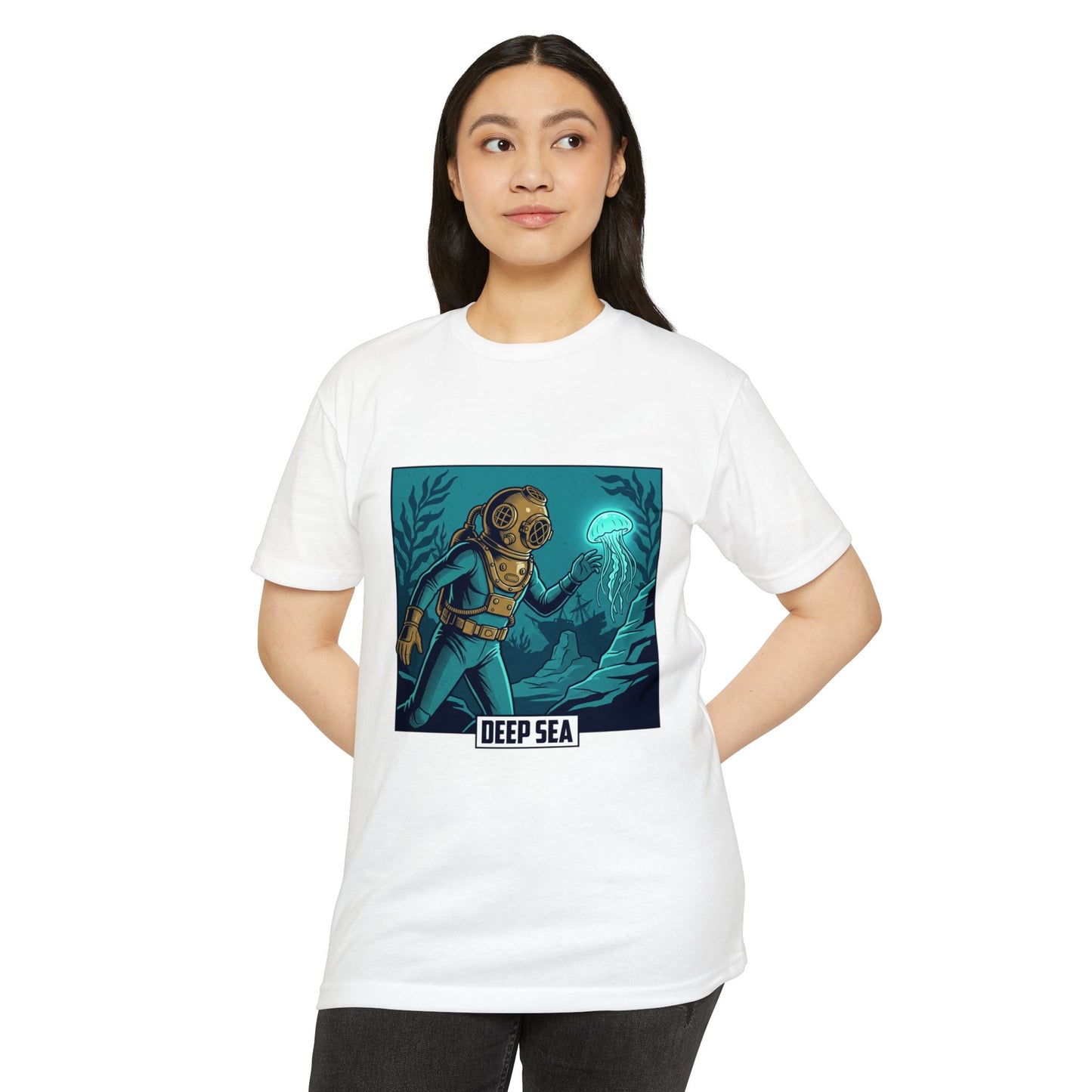 Deep Sea Diver Vintage Helmet Scuba T-Shirt