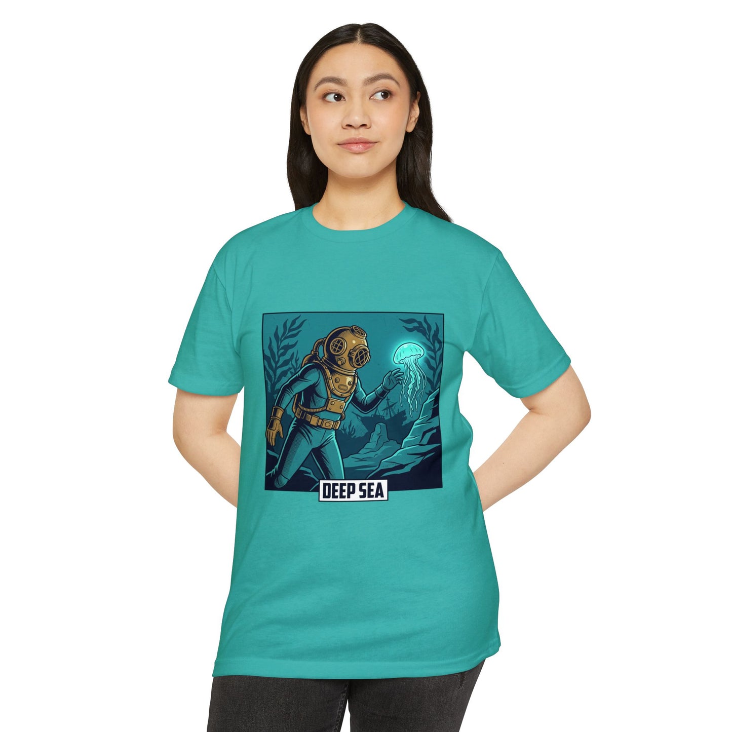 Deep Sea Diver Vintage Helmet Scuba T-Shirt