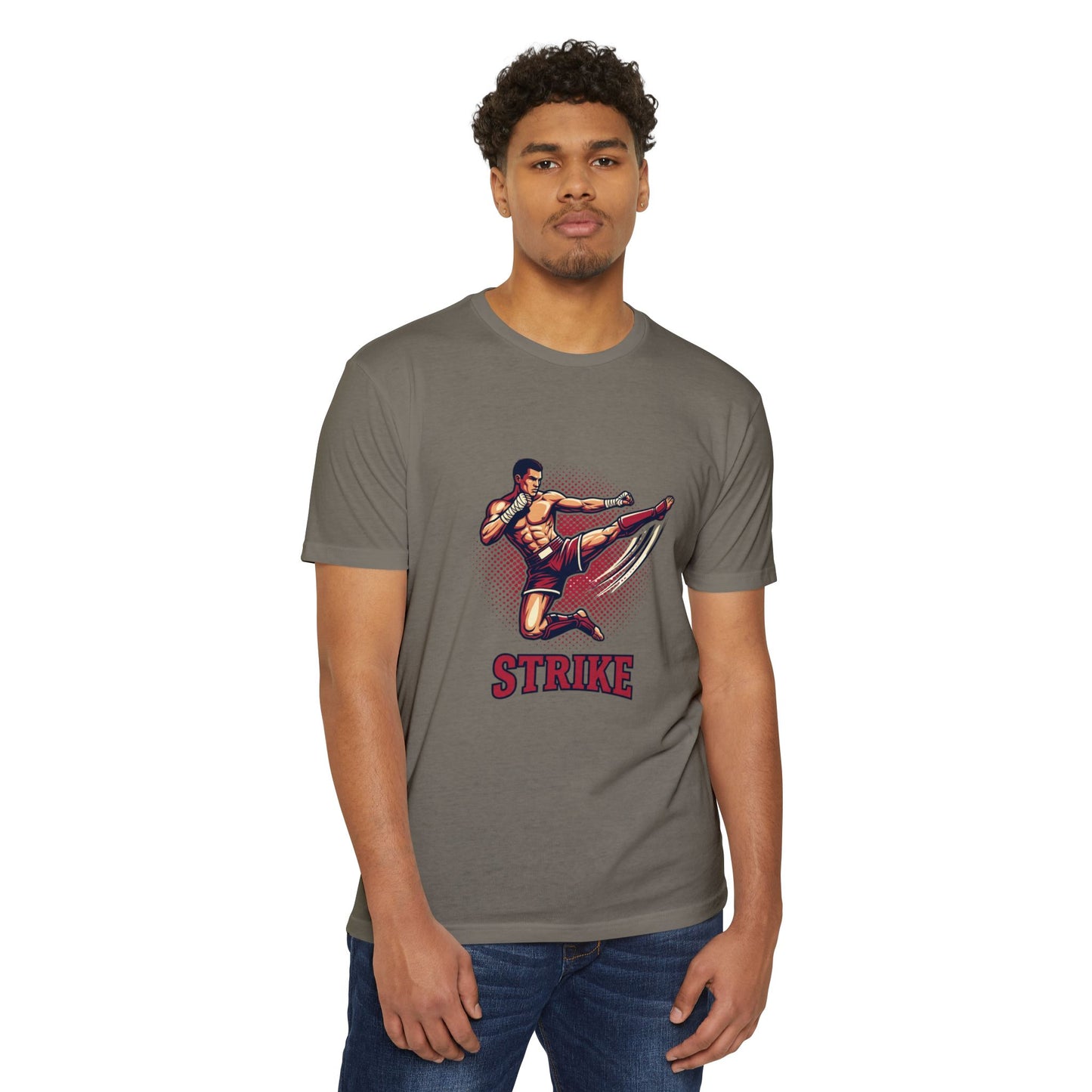 Camiseta de Chute de Artes Marciais — Camiseta Gráfica Retrô 'STRIKE' de Lutador
